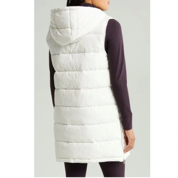 UNWORN. Zella long hooded puffer vest - Picture 2 of 6